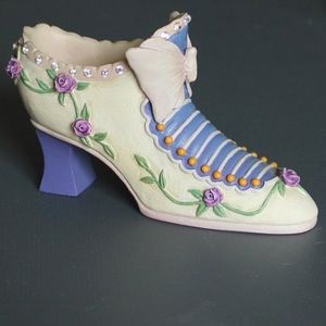 ⭐ 3 for $25 Vintage Shoe Figurine